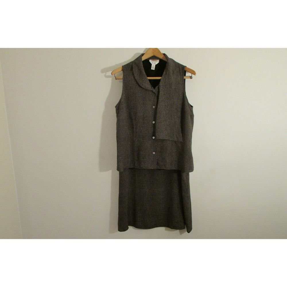 Talbots Gray Sleeveless Button Front Blouse